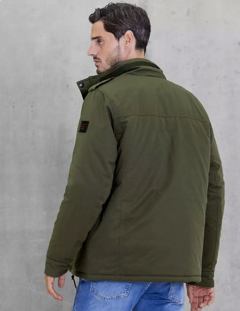 Xhup Meshkujsh Street One Padded – Ngjyrë Olive | Koleksioni Urban Military